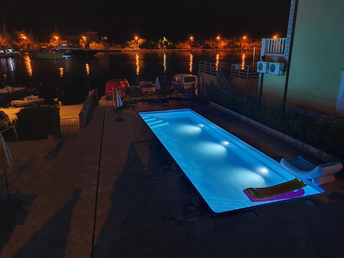 Mokošica Apartments Pralas מראה חיצוני תמונה